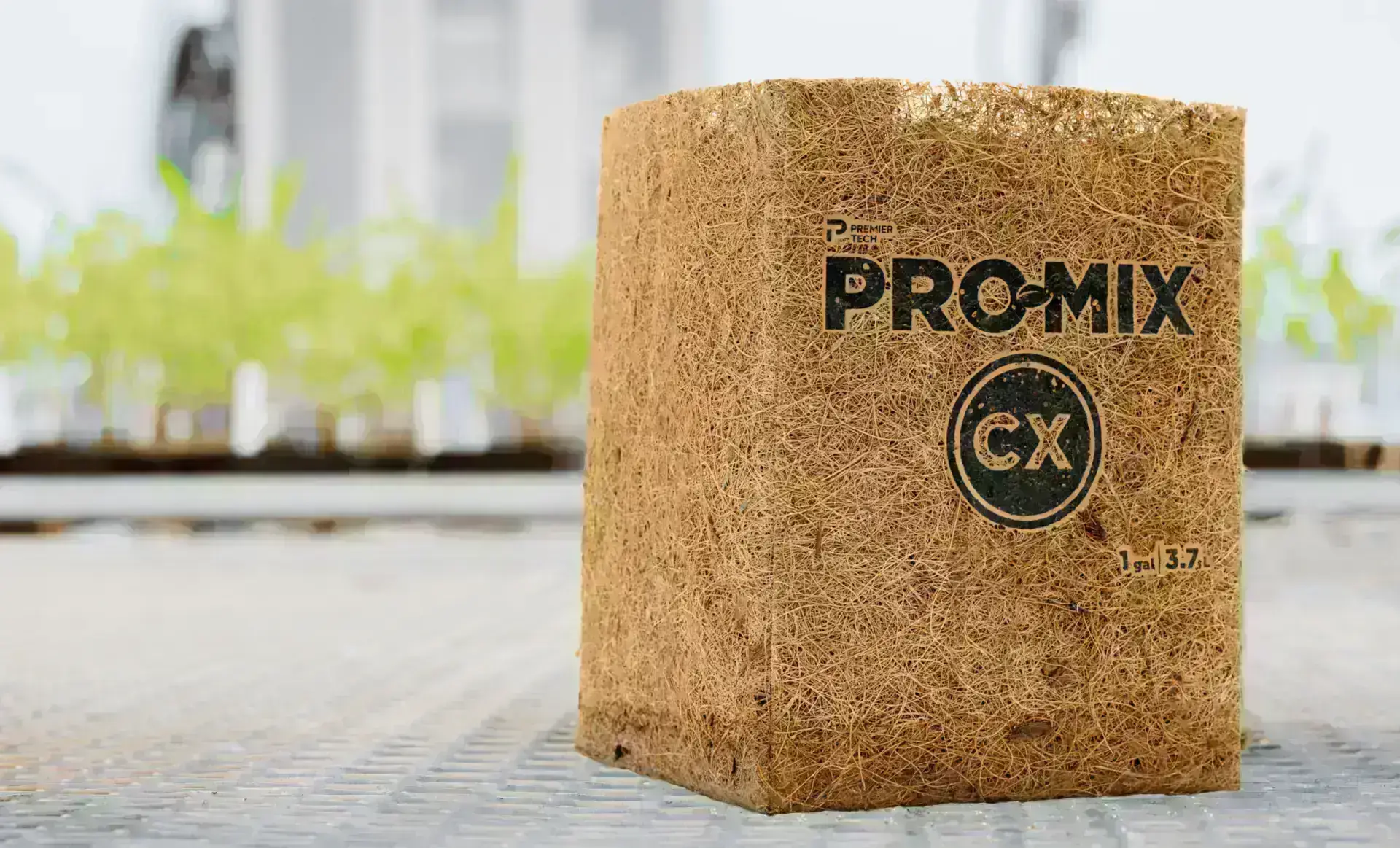 PRO-MIX CX innovative Plant-Based packaging